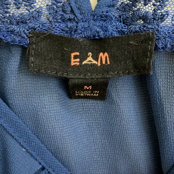 EM Navy Lace Top - Picture 4 of 8